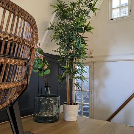 Storestay Damsquare Bed & Breakfast Amsterdam
