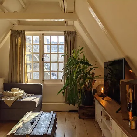 Bed & Breakfast Storestay Damsquare